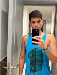 Stefano jovencit divertido visítame ya verás!!