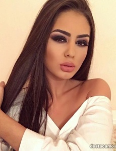 Marina bonita cona gana de un buen rato