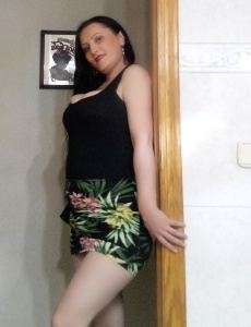 Hola soy una chica guapa de Europa de Este agradable cariñiosa si buscas relajar