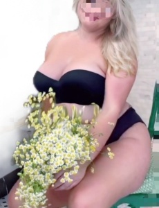 Gordita magnífica,, madurita .Estoy entre Denia y Ondara